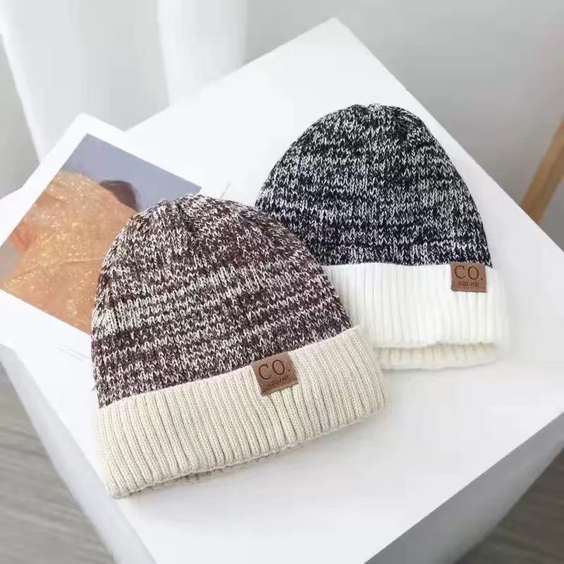 Beanie Cuffed Knit - Unisex Heather gebreide beanie met CO